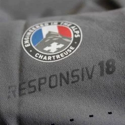 Sacs Hydratation RAIDLIGHT RESPONSIV VEST 18L GREY 21 Gris -Sacs de voyage Soldes Boutique 9 56256 revolutiv vest 18l grey GRHMB53 231 05