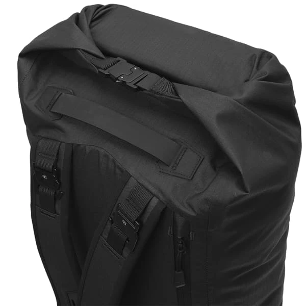 Sacs à Dos Urbain DOUCHEBAGS THE SOMLOS BACKPACK 32L BLACK OUT 22 Noir 4 Sacs à Dos Urbain DOUCHEBAGS THE SOMLOS BACKPACK 32L BLACK OUT 22 Noir – Image 4